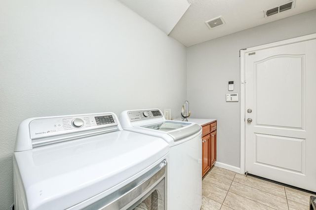 644 Serena Avenue, Clovis, CA 93619