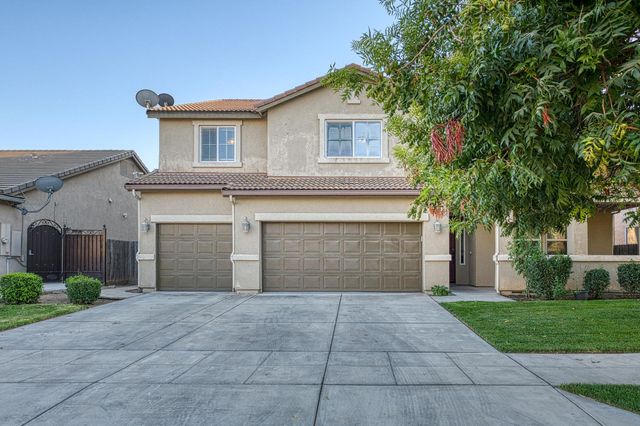 644 Serena Avenue, Clovis, CA 93619