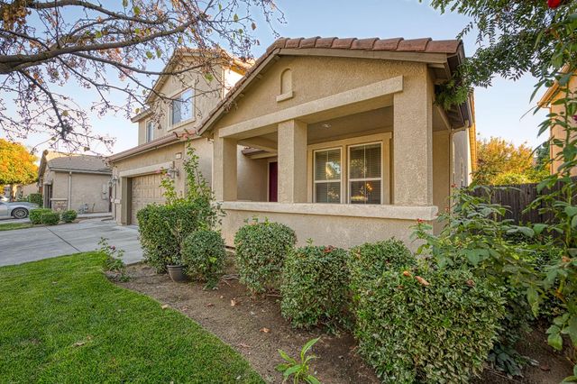 644 Serena Avenue, Clovis, CA 93619