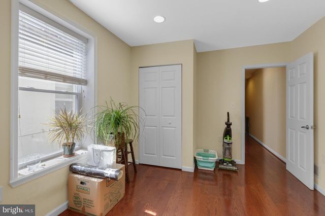 1933 PARRISH ST, Philadelphia, PA 19130