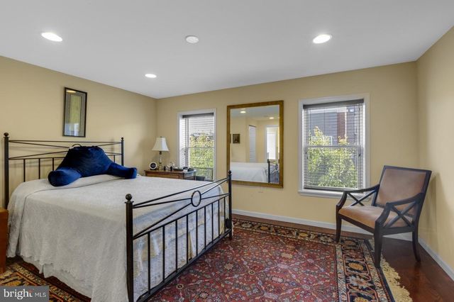 1933 PARRISH ST, Philadelphia, PA 19130