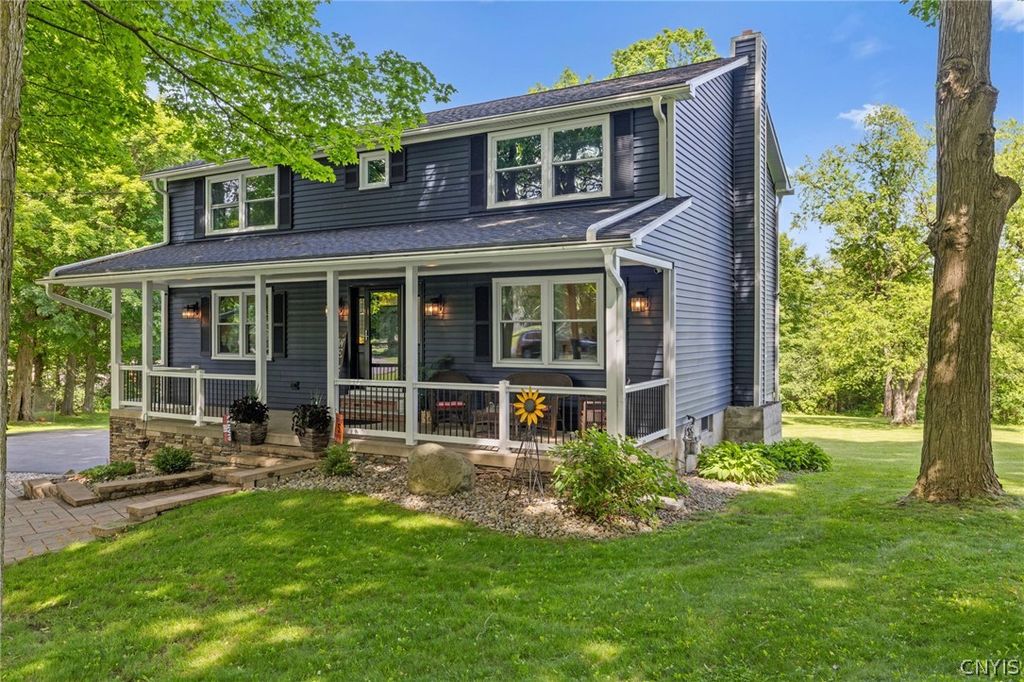 5746 Scenic Drive, Camillus, NY 13031