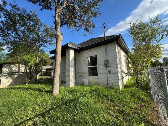 513 E Hawk Avenue, Pharr, TX 78577