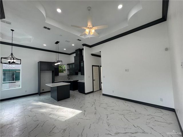 513 E Hawk Avenue, Pharr, TX 78577