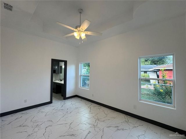 513 E Hawk Avenue, Pharr, TX 78577