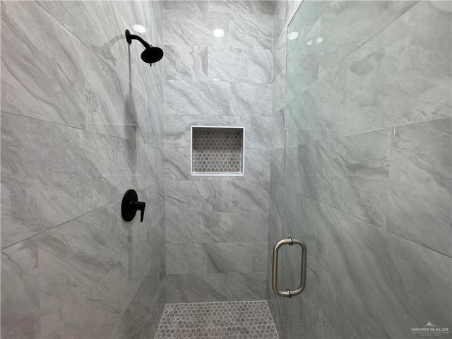 513 E Hawk Avenue, Pharr, TX 78577