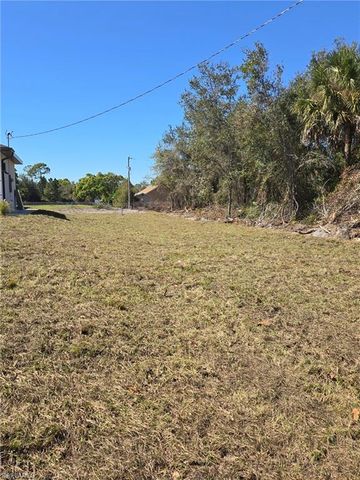 417 Prospect AVE, Lehigh Acres, FL 33972