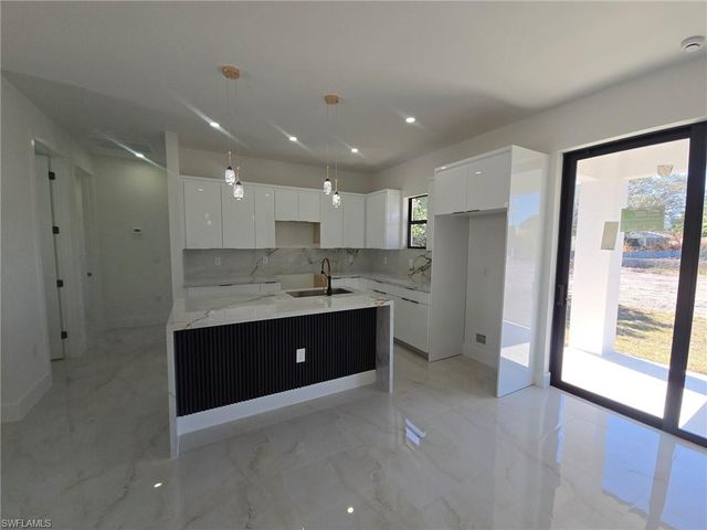 417 Prospect AVE, Lehigh Acres, FL 33972