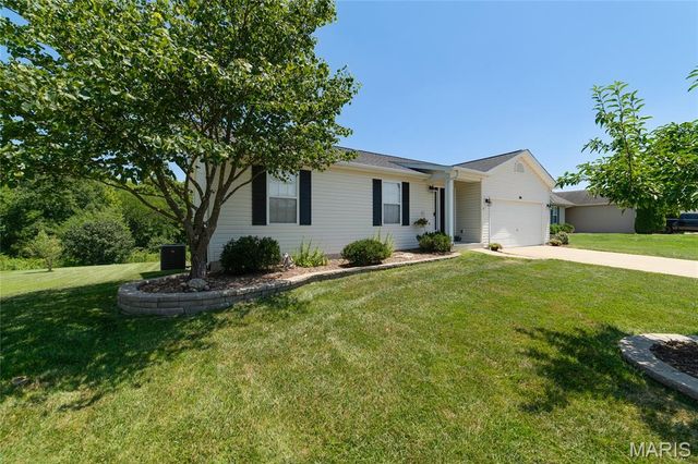 144 Trotters Creek Lane, Wright City, MO 63390