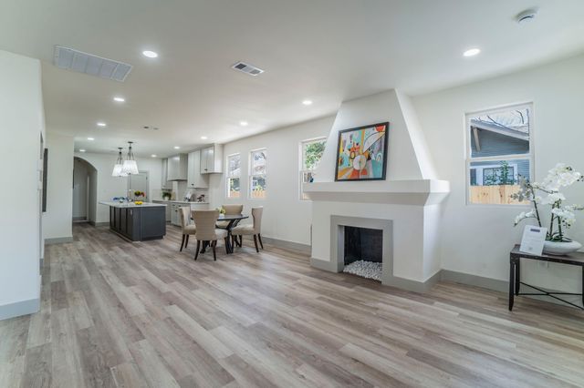 5914 Victor Street, Dallas, TX 75214