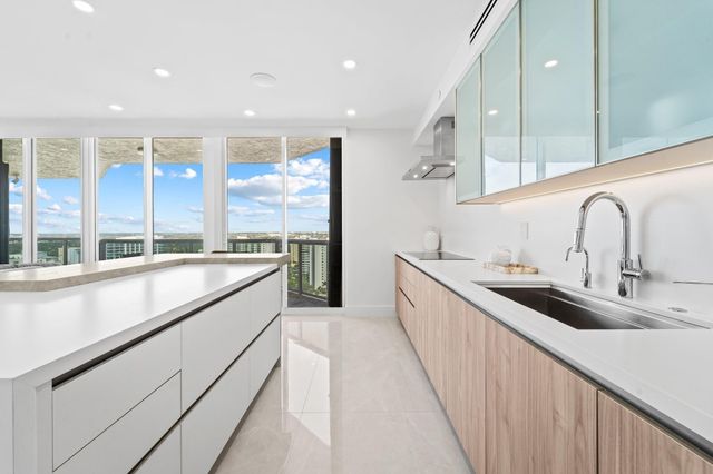 3100 N Ocean Boulevard 2007, Fort Lauderdale, FL 33308