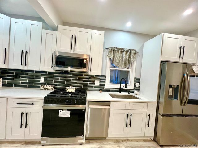 145 Academy Avenue, Middletown, NY 10940