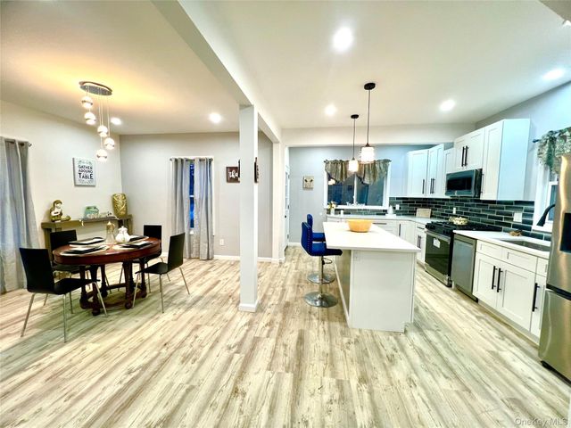 145 Academy Avenue, Middletown, NY 10940