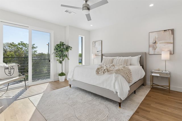 6607 Roper Street, Dallas, TX 75209