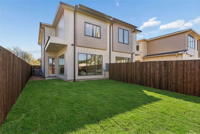 6607 Roper Street, Dallas, TX 75209