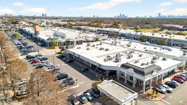 6607 Roper Street, Dallas, TX 75209