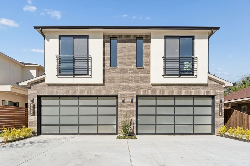 6607 Roper Street, Dallas, TX 75209