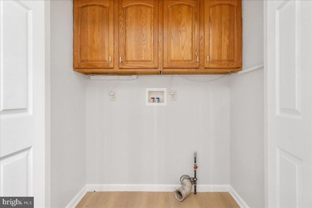 20407 KINGS CREST BLVD, Hagerstown, MD 21742