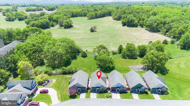 20407 KINGS CREST BLVD, Hagerstown, MD 21742