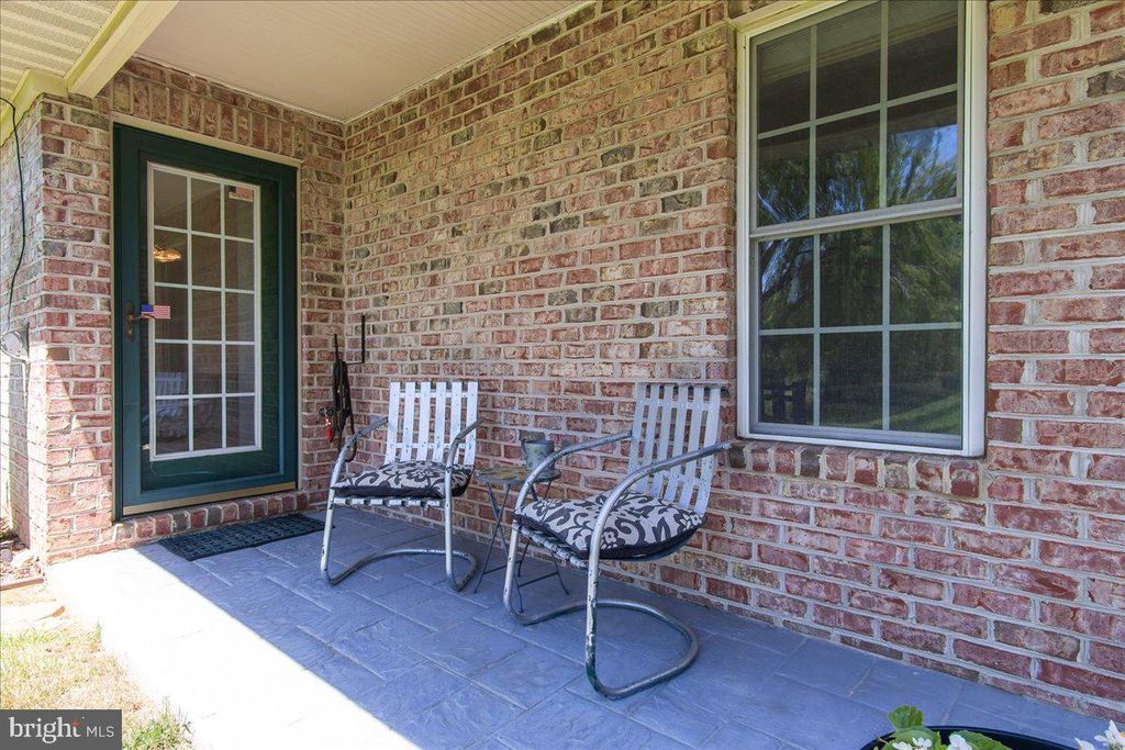 Image 28 of property listing at 20407 KINGS CREST BLVD, Hagerstown, MD 21742