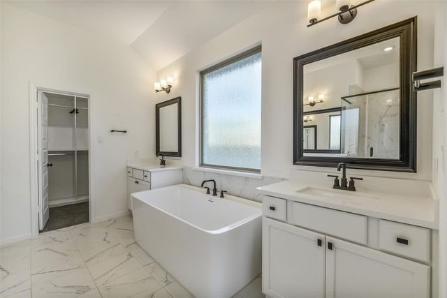 21952 Gateway Arch Drive, Porter, TX 77365