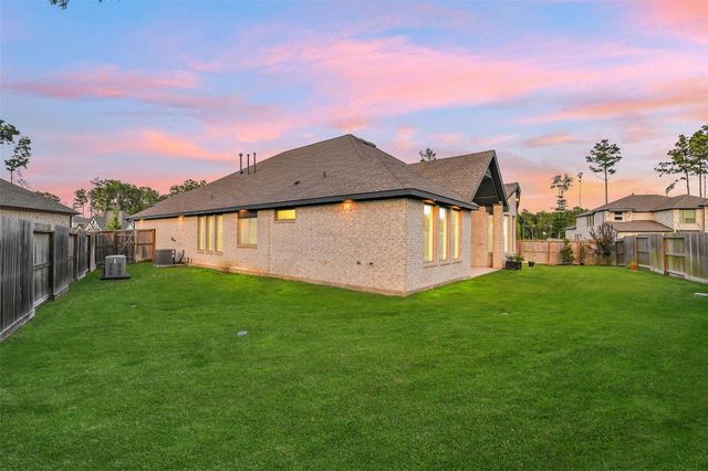 21952 Gateway Arch Drive, Porter, TX 77365