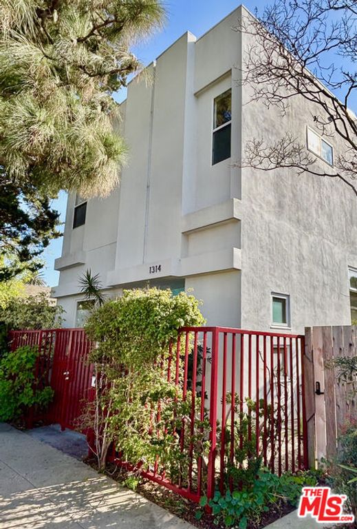 1314 Cabrillo Avenue, Venice (los Angeles), CA 90291