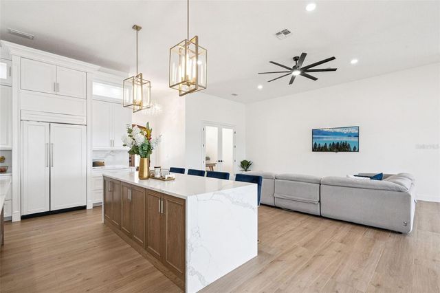 10839 LAKESHORE DRIVE, Clermont, FL 34711