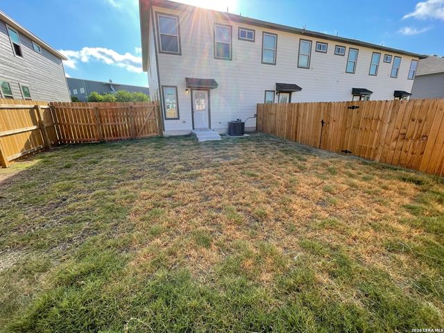 13109 Reid Meadows, Live Oak, TX 78233