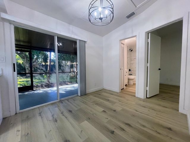 512 NW 43rd Place, Deerfield Beach, FL 33064