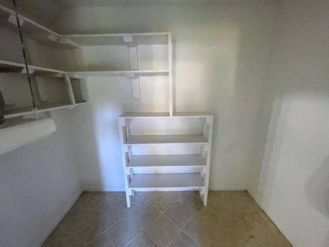 512 NW 43rd Place, Deerfield Beach, FL 33064