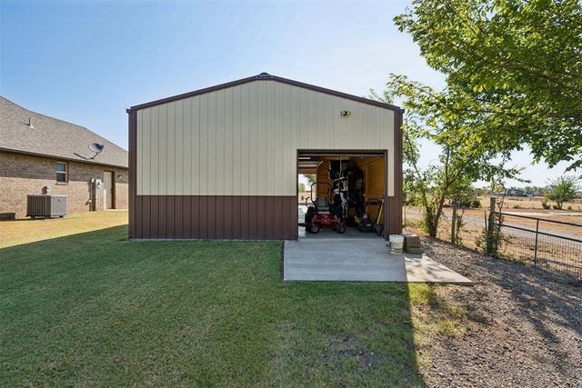 1380 County Street 2965 Street, Blanchard, OK 73010