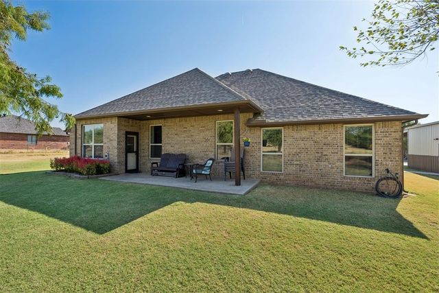 1380 County Street 2965 Street, Blanchard, OK 73010