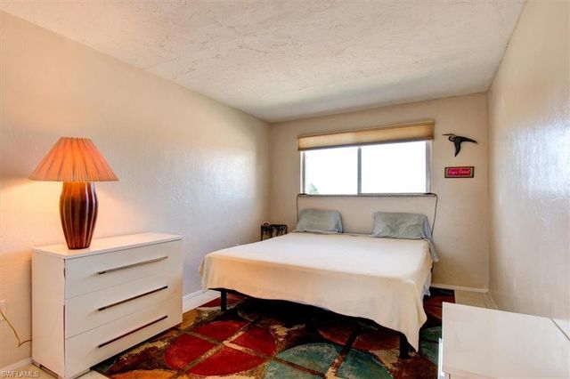 4906 Victoria DR 413, Cape Coral, FL 33904