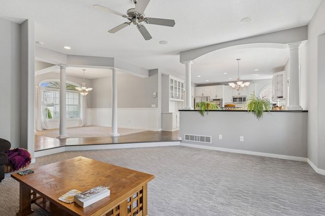 1322 129th Avenue NW, Coon Rapids, MN 55448