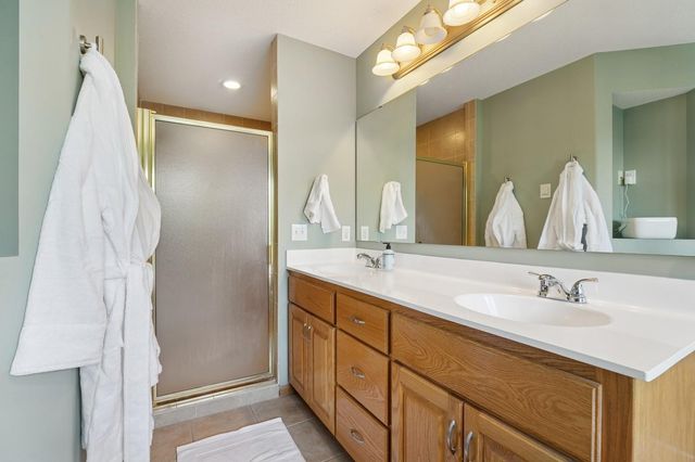 1322 129th Avenue NW, Coon Rapids, MN 55448
