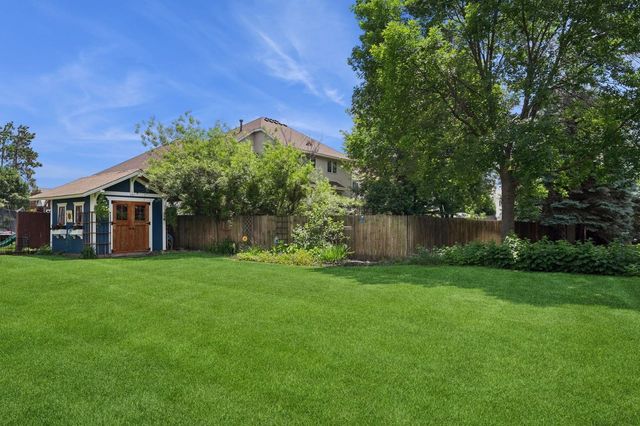 1322 129th Avenue NW, Coon Rapids, MN 55448