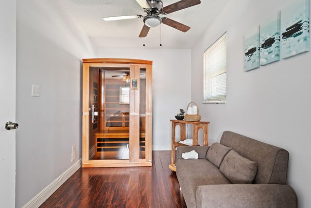 3642 Kitely Avenue, Boynton Beach, FL 33436