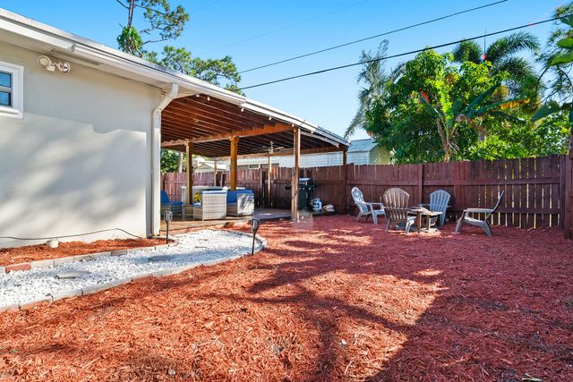 3642 Kitely Avenue, Boynton Beach, FL 33436