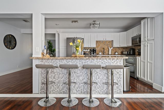 3642 Kitely Avenue, Boynton Beach, FL 33436