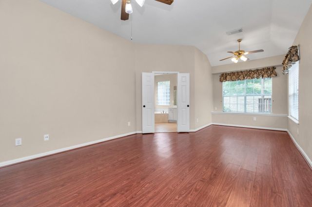 1915 Crescent Oak Drive, Missouri City, TX 77459