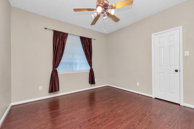 1915 Crescent Oak Drive, Missouri City, TX 77459