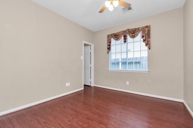1915 Crescent Oak Drive, Missouri City, TX 77459