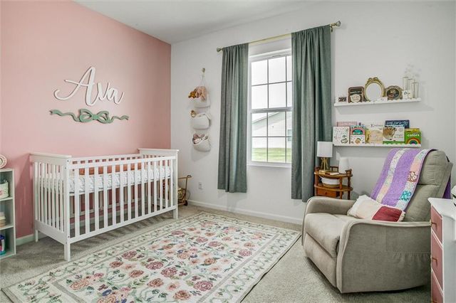27031 E Oak View Drive, Lee's Summit, MO 64086