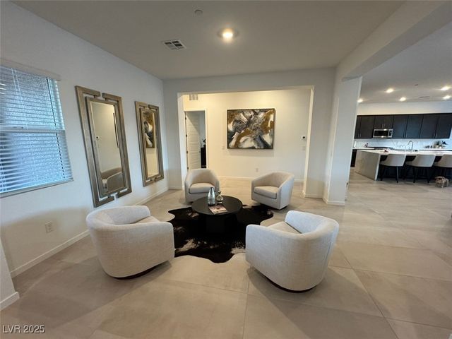 10851 Mila Landing Avenue, Las Vegas, NV 89166