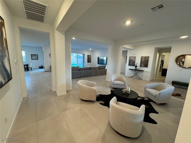 10851 Mila Landing Avenue, Las Vegas, NV 89166