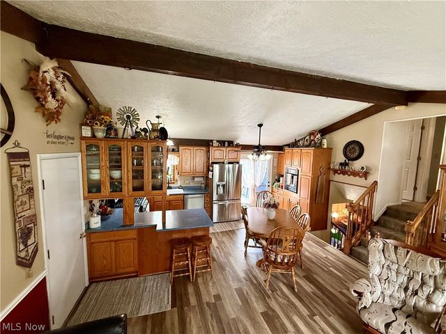 572 Hughes Drive, Tallmadge, OH 44278