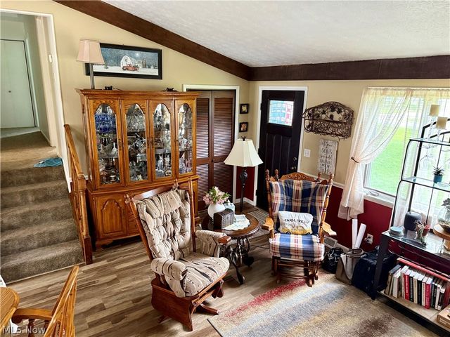 572 Hughes Drive, Tallmadge, OH 44278