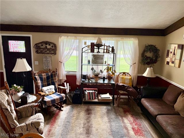 572 Hughes Drive, Tallmadge, OH 44278