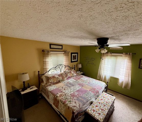 572 Hughes Drive, Tallmadge, OH 44278